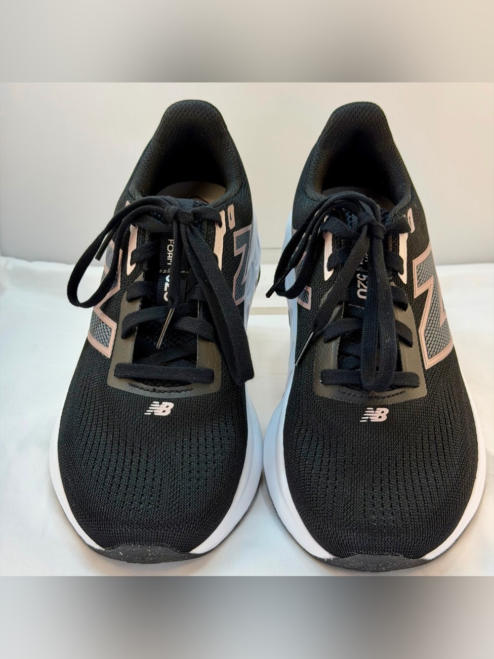 New Balance Fresh Foam 520 v9 Running Shoe - Women's